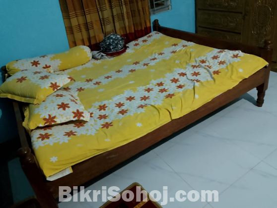 খাট বিক্রি হবে, সাথে জাজিম ফ্রি